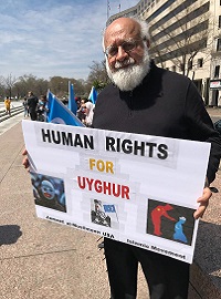  Uyghurs 