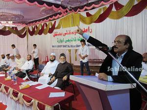  Dr Javed Jamil expressing his views at Bhatkal 