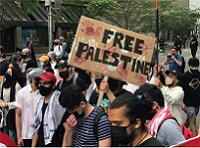  Protest in support of Palestinians fills Yonge-Dundas Squar 